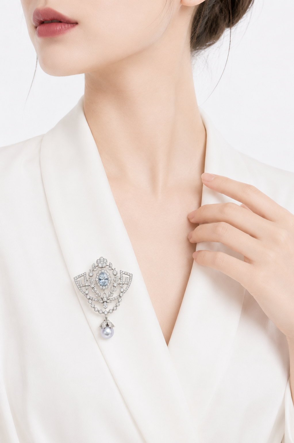 Brooch