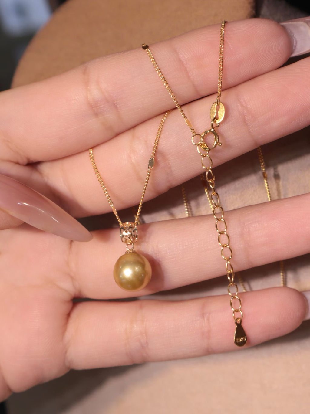 8–9mm Natural South Sea Golden Pearl Pendant Necklace