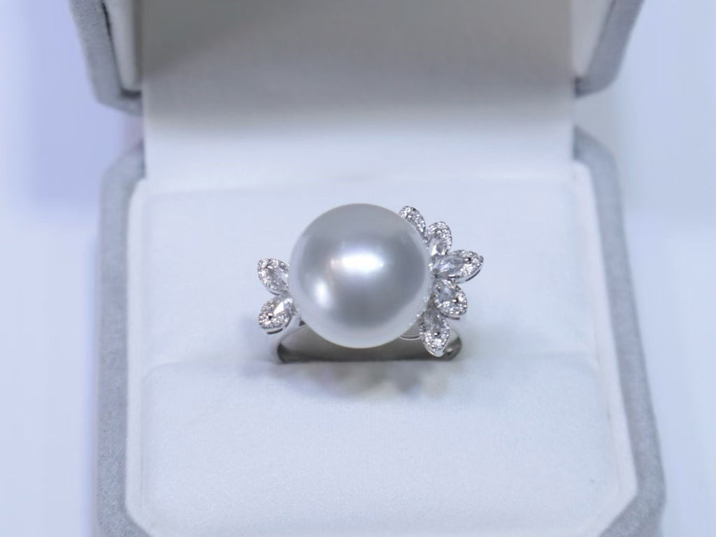 18K White Gold Diamond-Set 12.7mm Australian South Sea Pearl Ring