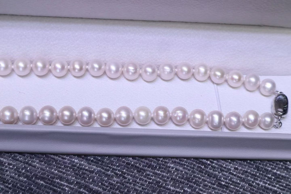 8–9mm Natural Freshwater Pearl Necklace
