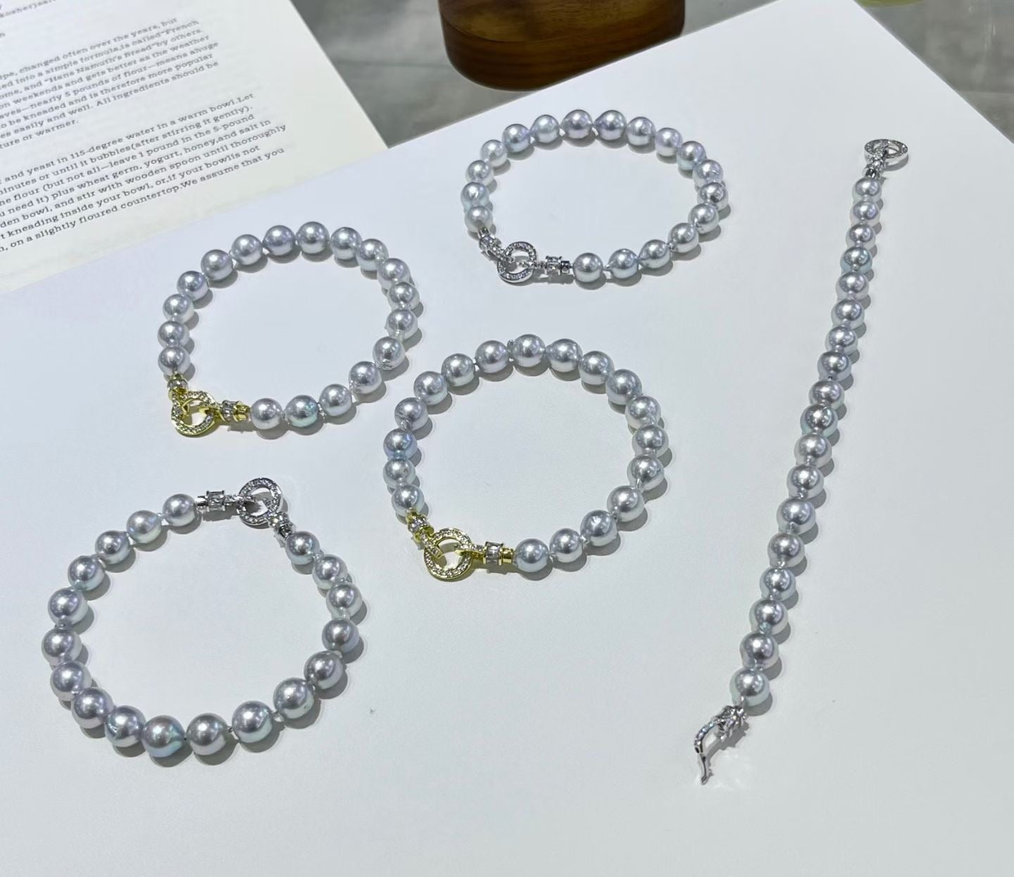 Madama Pearl Bracelet