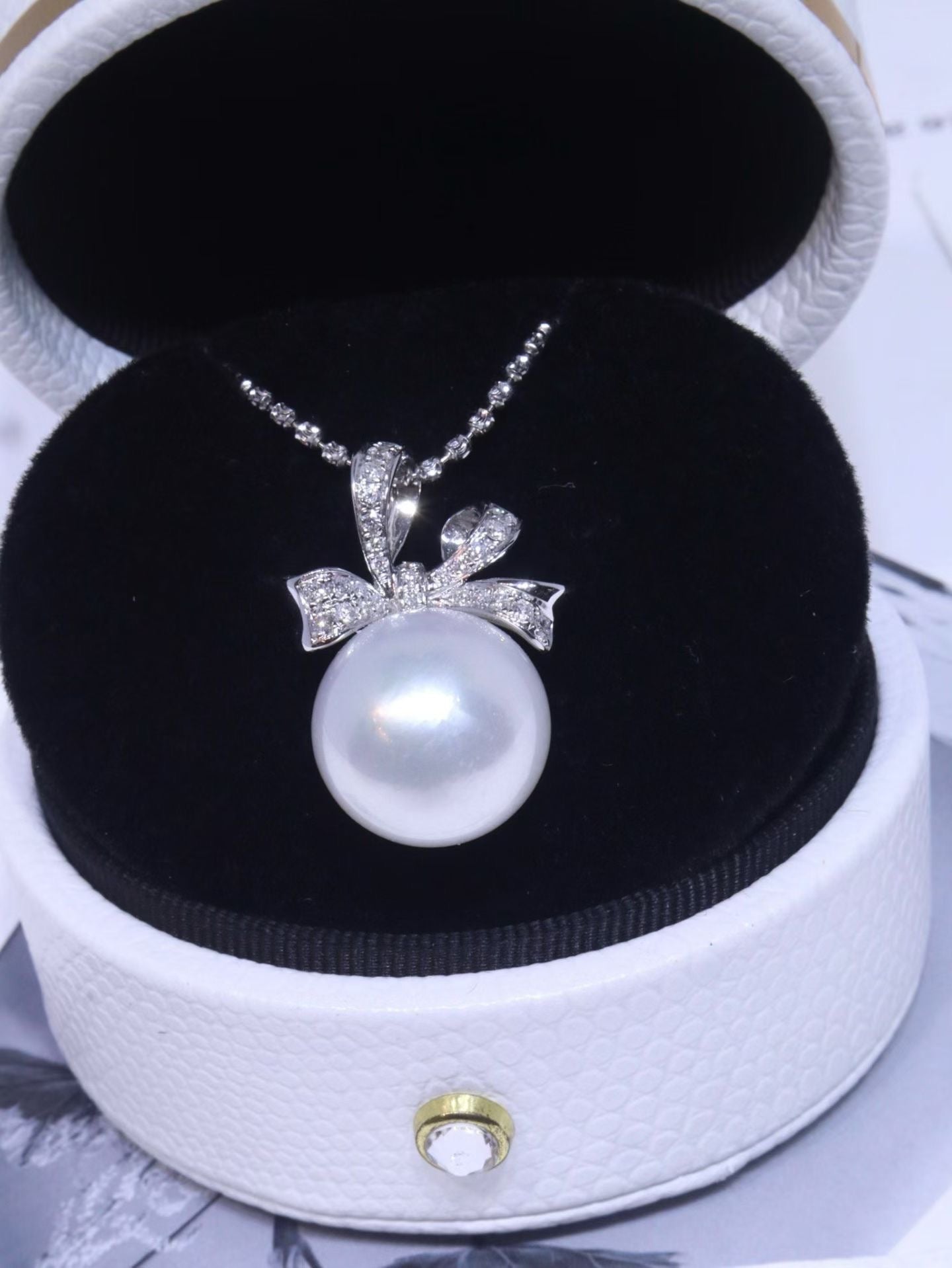 Australian South Sea Pearl Bow Pendant Necklace