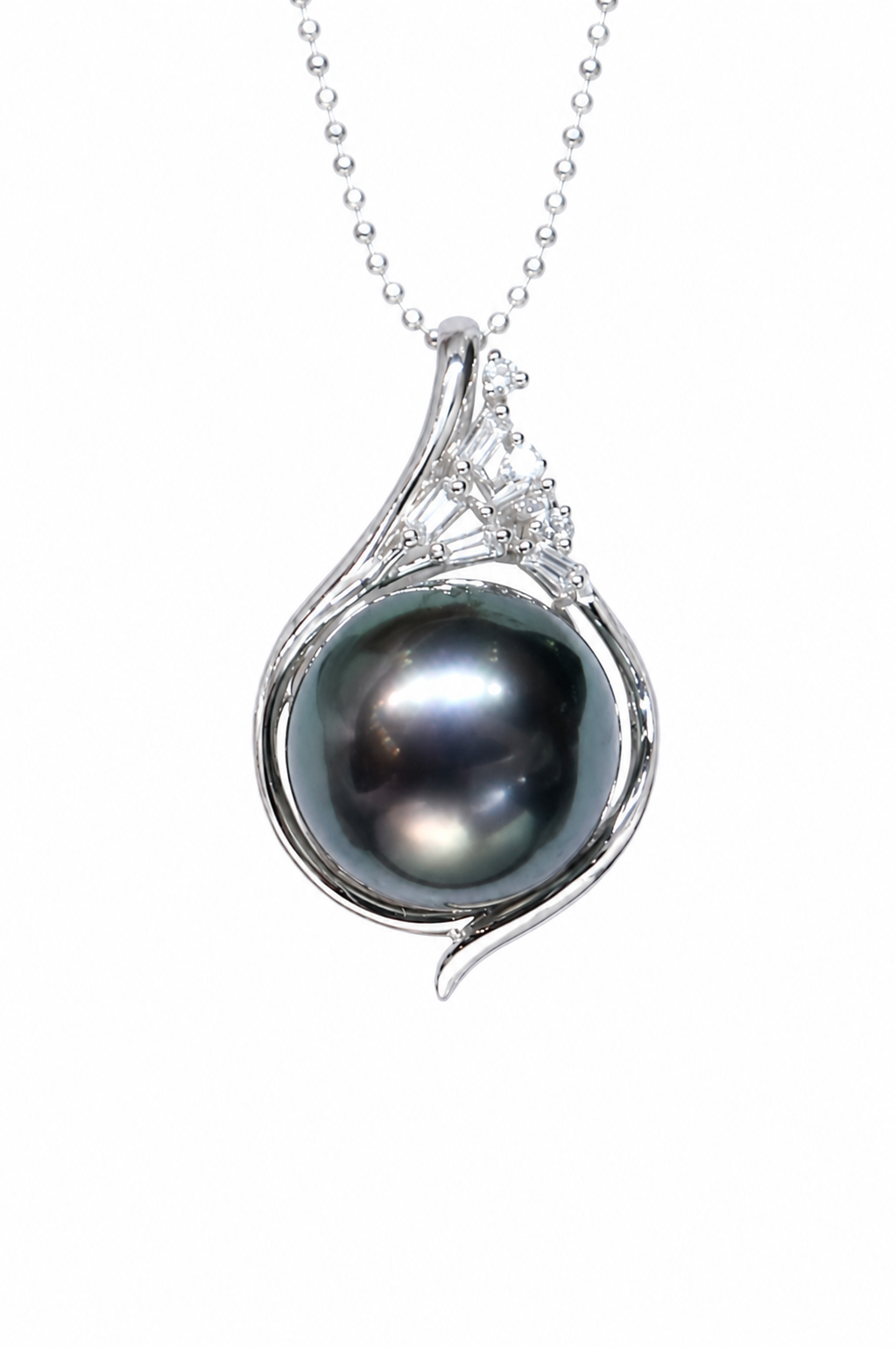 18K White Gold Diamond-Set Tahitian Black Pearl Pendant Necklace