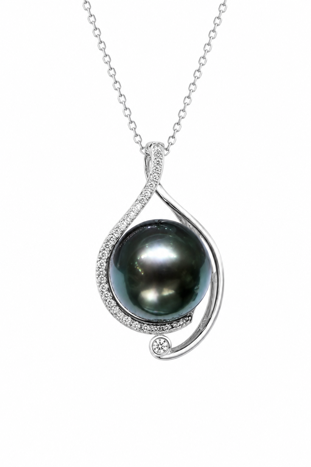18K White Gold Diamond-set 12.5mm Tahitian Black Pearl Pendant Necklace