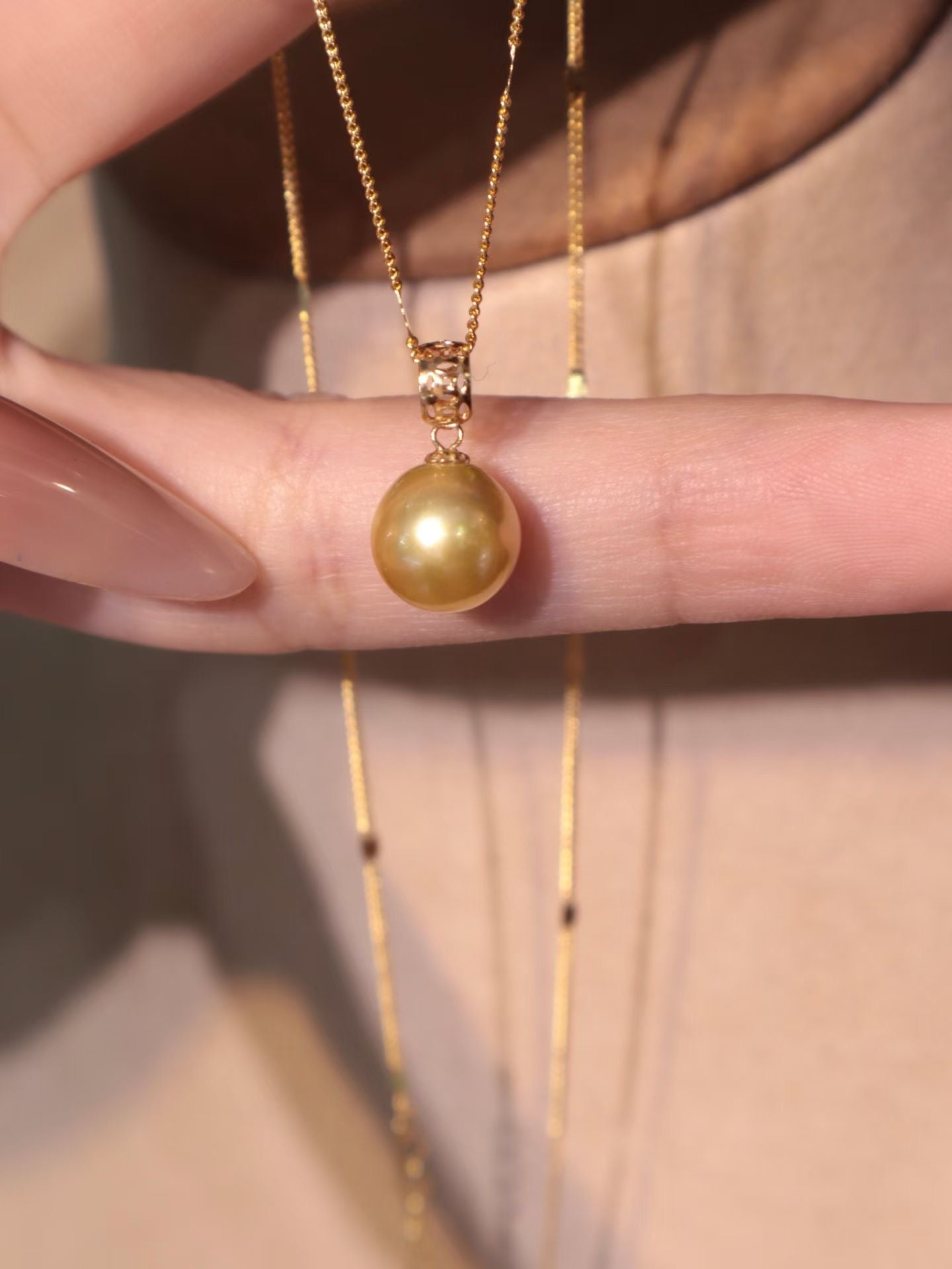 8–9mm Natural South Sea Golden Pearl Pendant Necklace