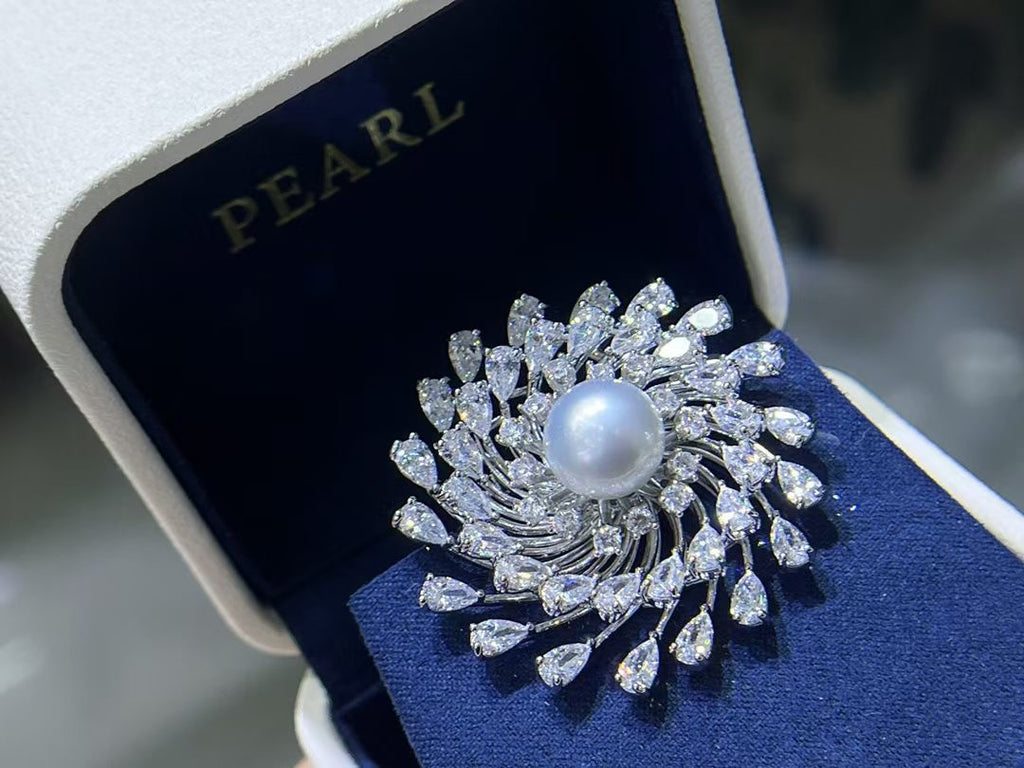 Freshwater Pearl Floral Brooch