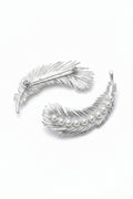 Natural freshwater pearl brooch
