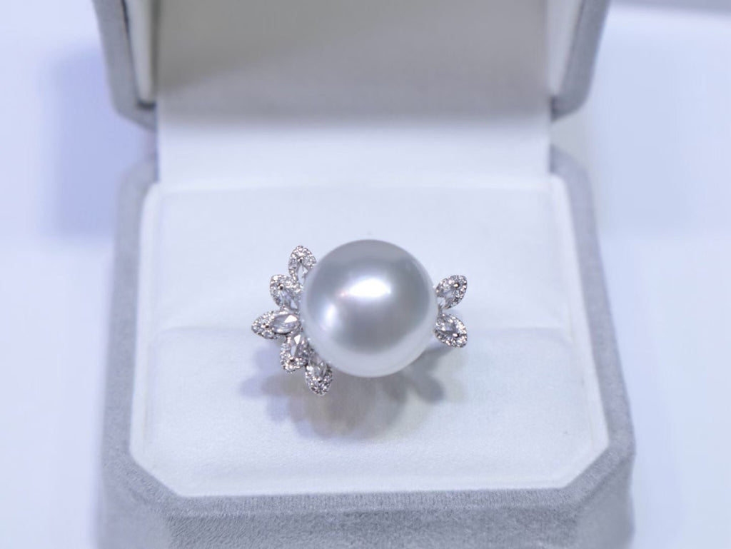 18K White Gold Diamond-Set 12.7mm Australian South Sea Pearl Ring