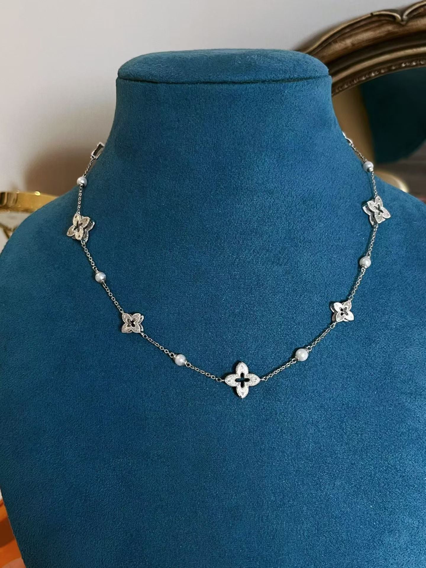 Freshwater Pearl Four-Leaf Clover Necklace
