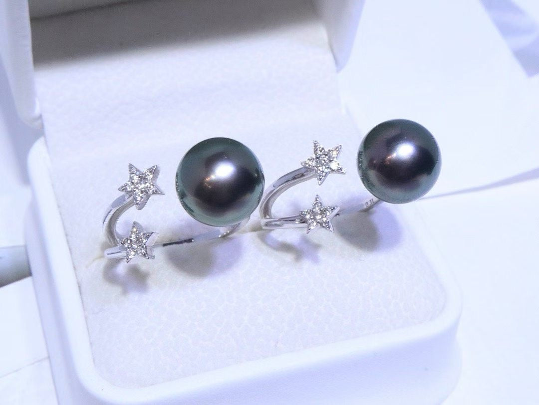 Tahitian Black Pearl Open Ring in 18K White Gold with Diamond Accents