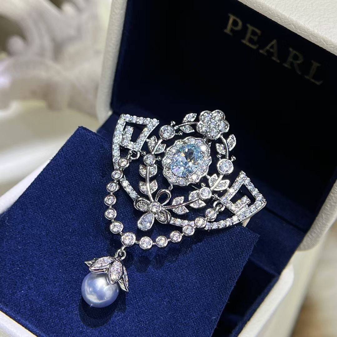 Vintage Freshwater Pearl Brooch