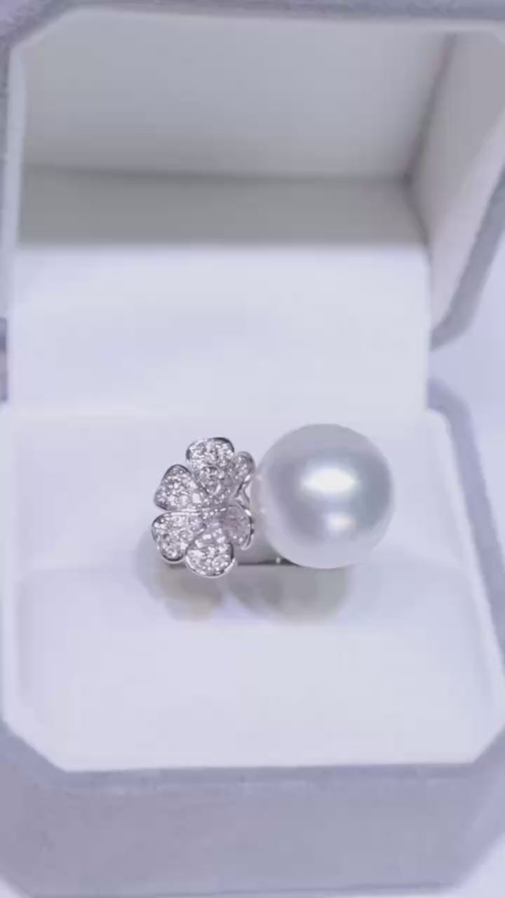 18K White Gold Diamond Australian South Sea Pearl Flower Ring